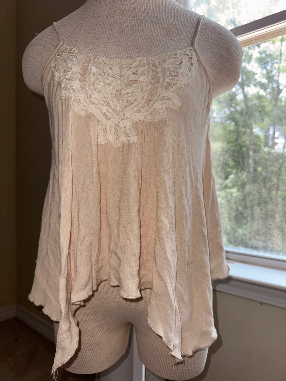 Boho Cream Lace-Trim Flowy Cami